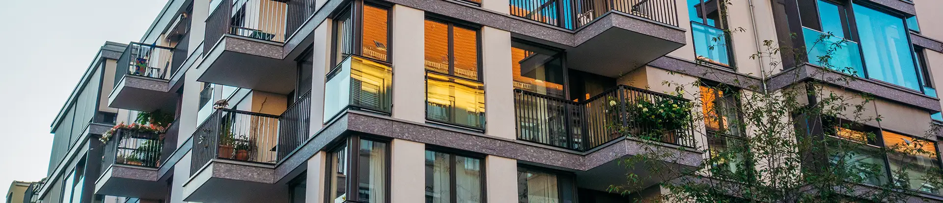 apt-building2-AdobeStock_169692156